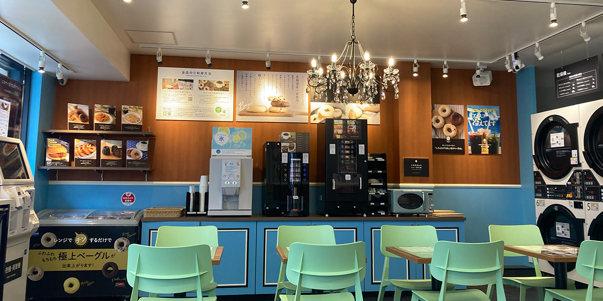 しろふわランドリー ＆ カフェ 永福町北店　店内の様子